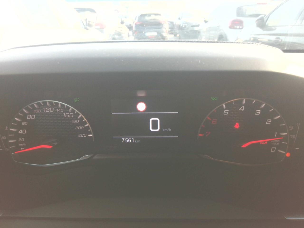 Foto Peugeot 208 5