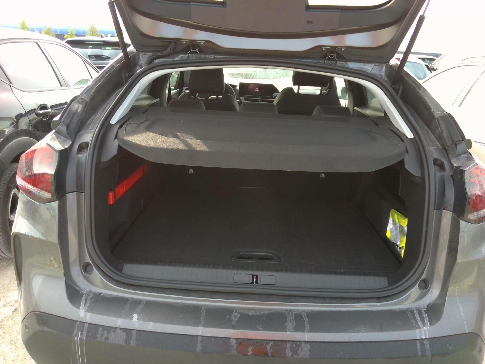 Citroen C4 BlueHDi 130 S&S EAT8 Shine Pack 2023