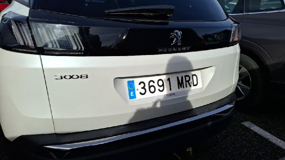 Peugeot 3008 3008 Allure Pack Gasolina 130 S&S 6 Vel. MAN
