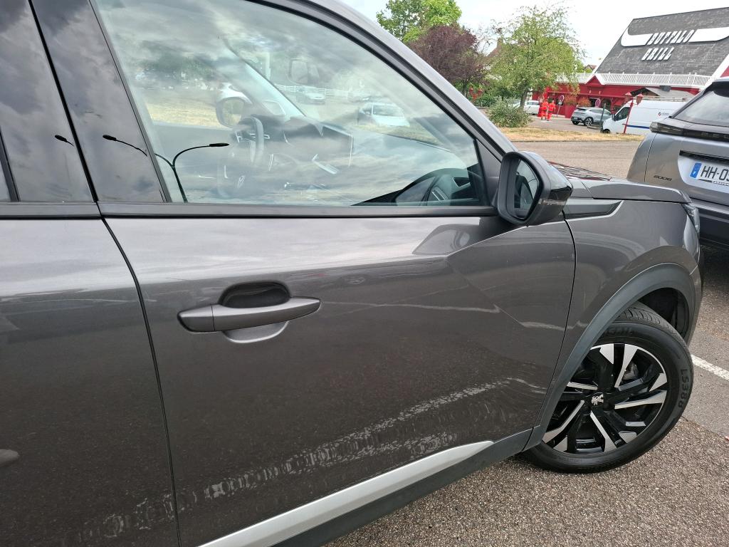 Peugeot 2008 BlueHDi 130 S&S EAT8 Allure 2022
