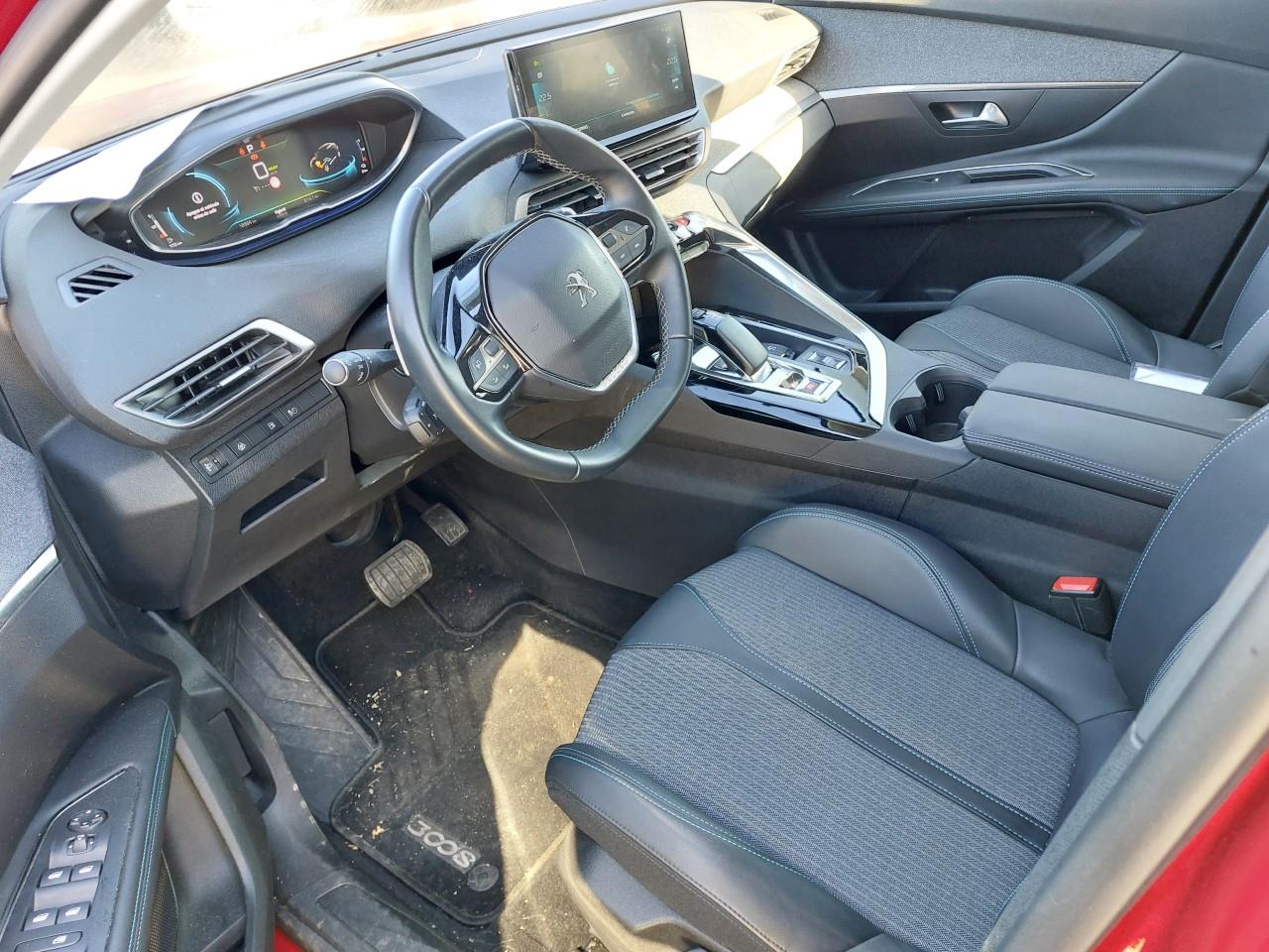 Foto Peugeot 3008 Hybrid 4