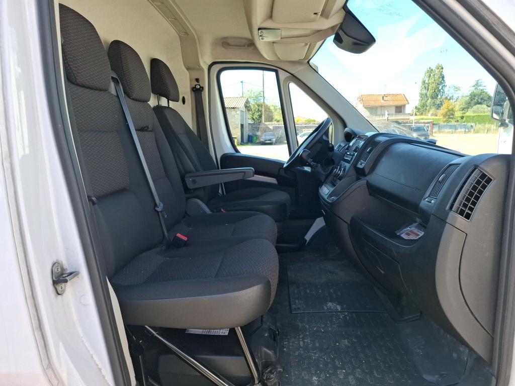 Peugeot BOXER TOLE 335 L2H2 BLUEHDI 140 S&S ASPHALT 2022