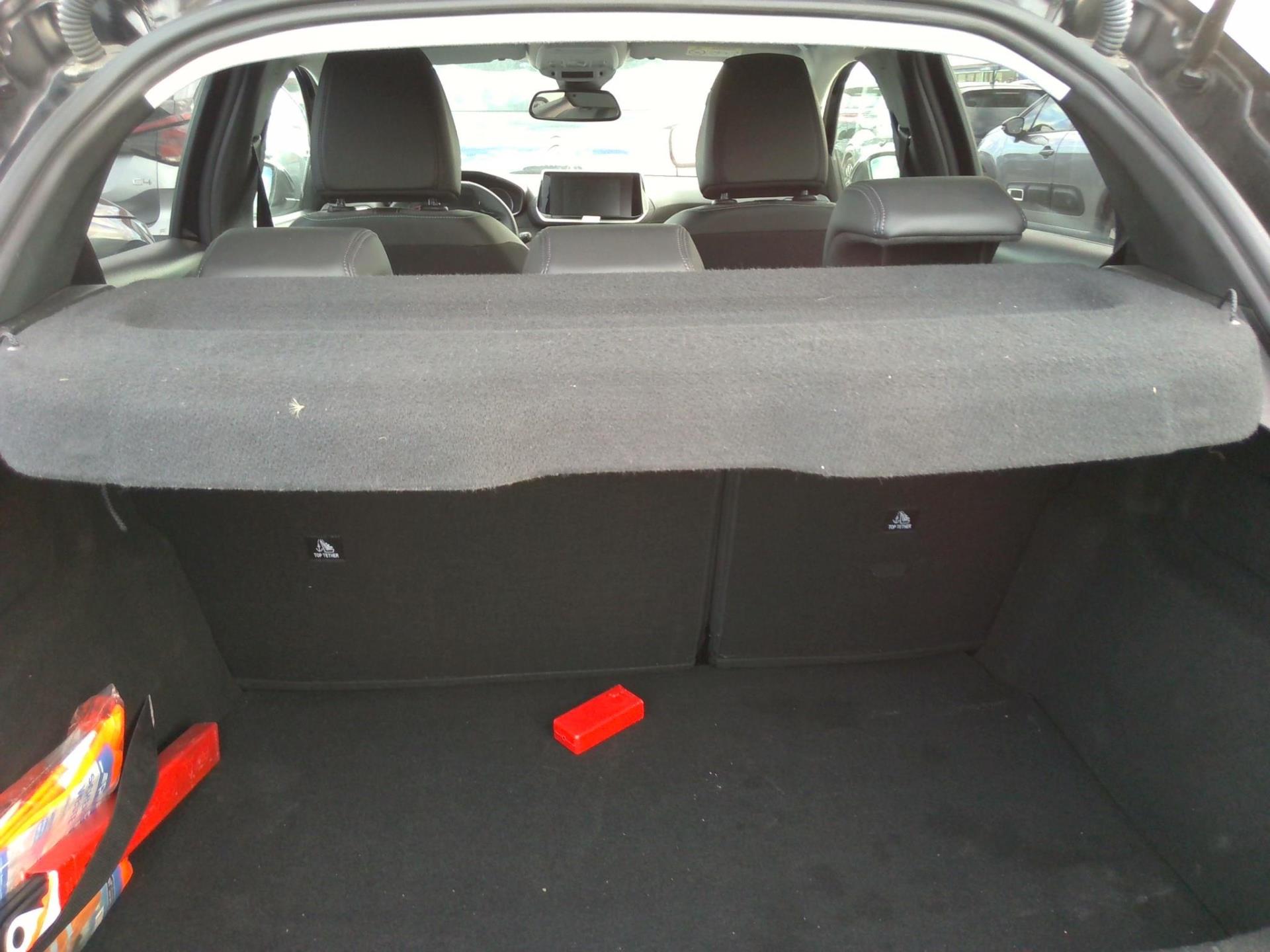 Peugeot 208 PureTech 100 S&S BVM6 Allure 2023