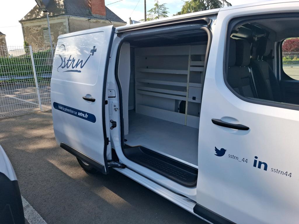 Citroen E-JUMPY FGN M 100 KW (136 CH) BATTERIE 75 KWH 2023