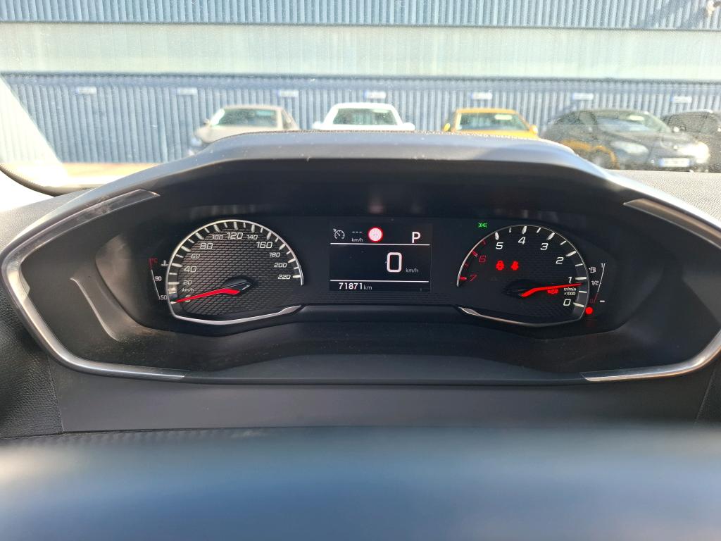 Peugeot 2008 BlueHDi 130 S&S EAT8 Allure 2022