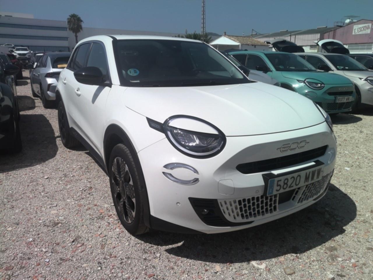 Fiat 600 Nuevo Fiat 600 MHEV La prima 1.2 74kW (100CV) DDCT