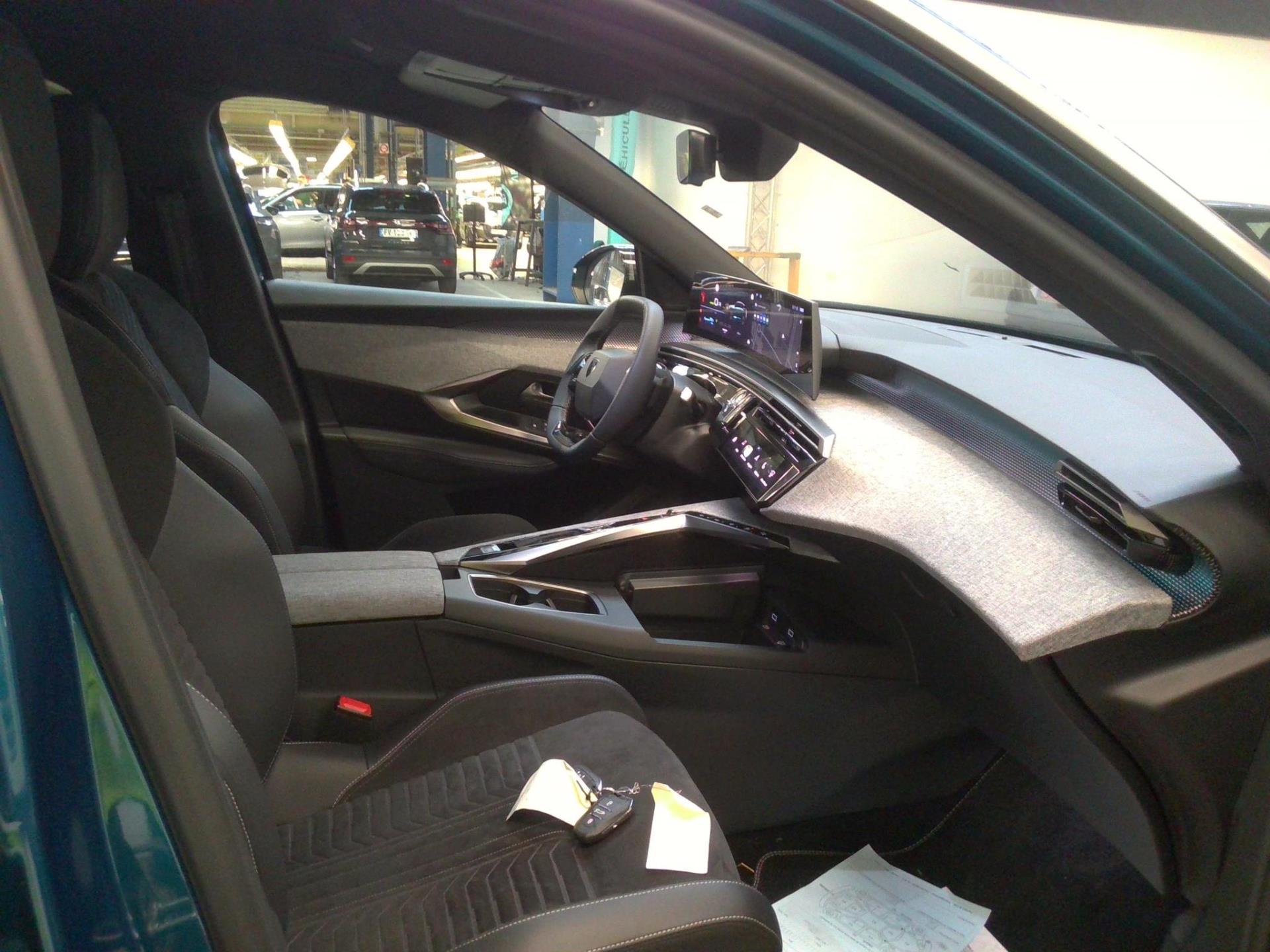 Peugeot 3008 Electrique 73 kWh 210 ch GT 2023