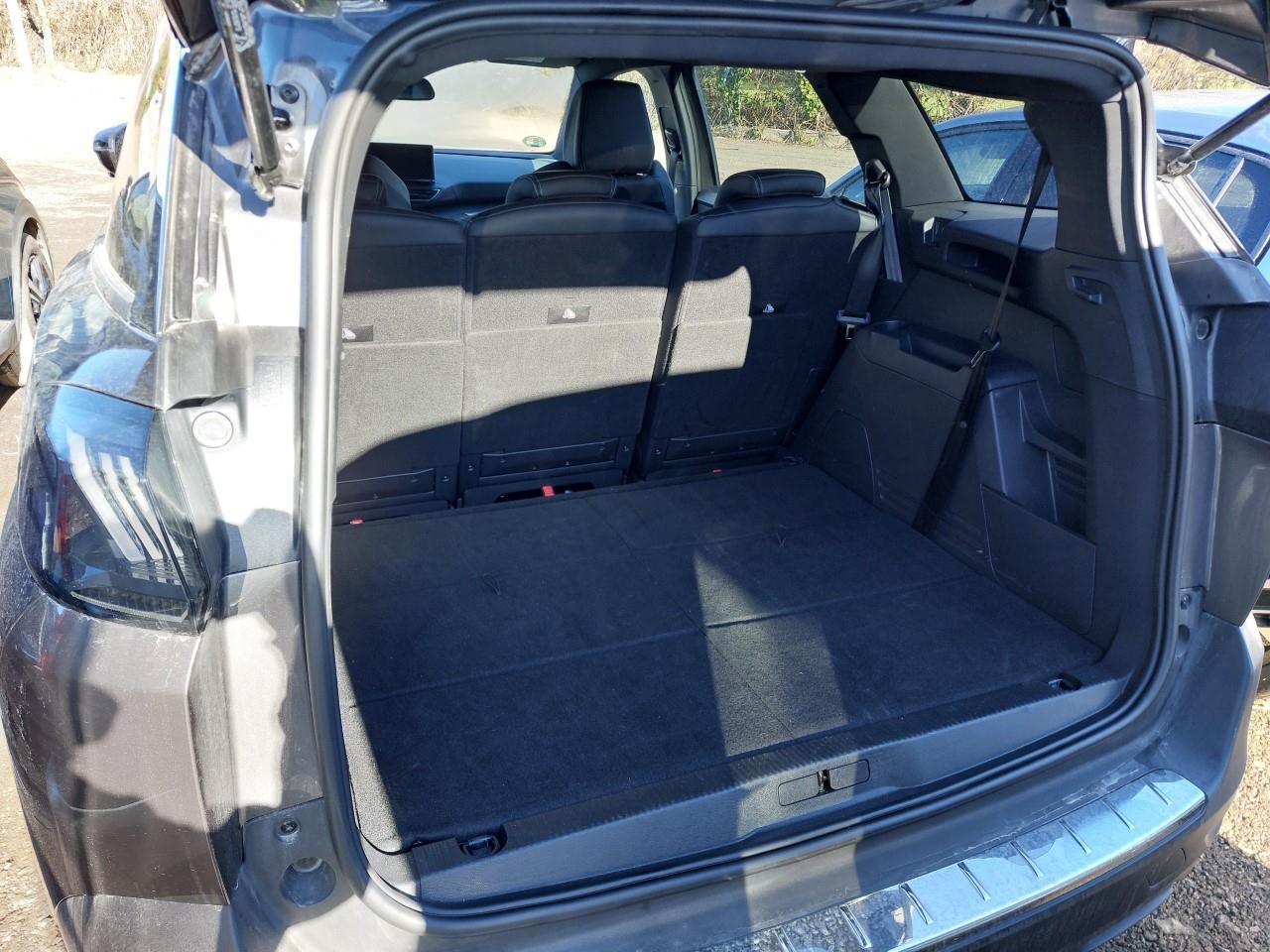 Foto Peugeot 5008 16