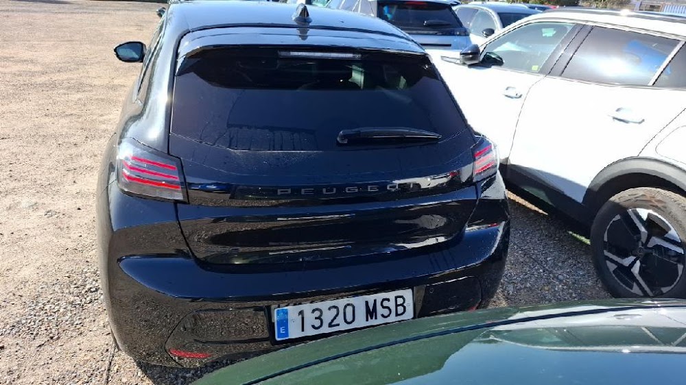 Foto Peugeot 208 6