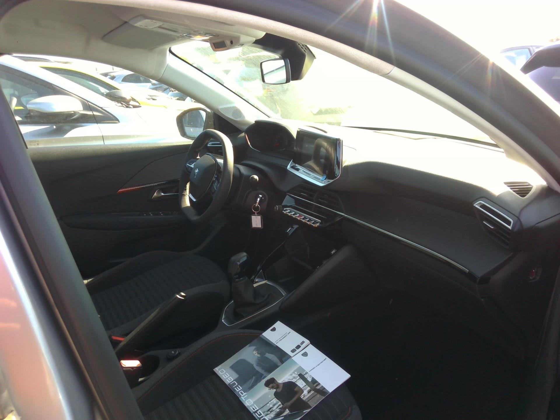 Peugeot 208 PURETECH 75 S&S BVM5 PREMIUM 2024