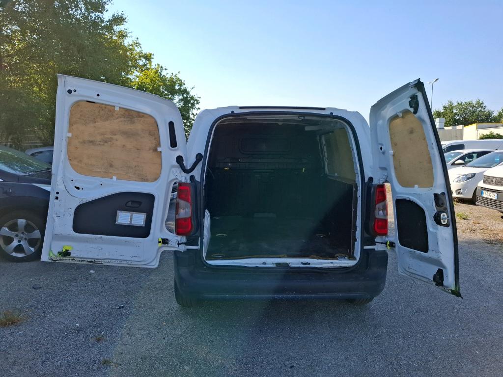 Peugeot PARTNER FOURGON STANDARD 650 KG BLUEHDI 100 S&S BVM5 PREMIUM 2020