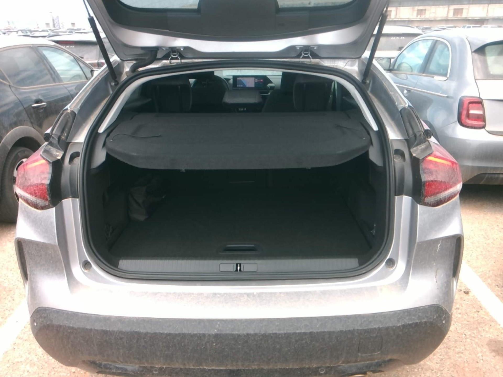 Citroen C4 BlueHDi 130 S&S EAT8 Shine 2023