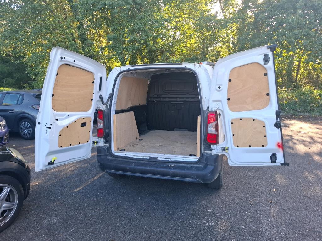 Peugeot PARTNER FOURGON STANDARD 650 KG BLUEHDI 100 S&S BVM5 PREMIUM 2021