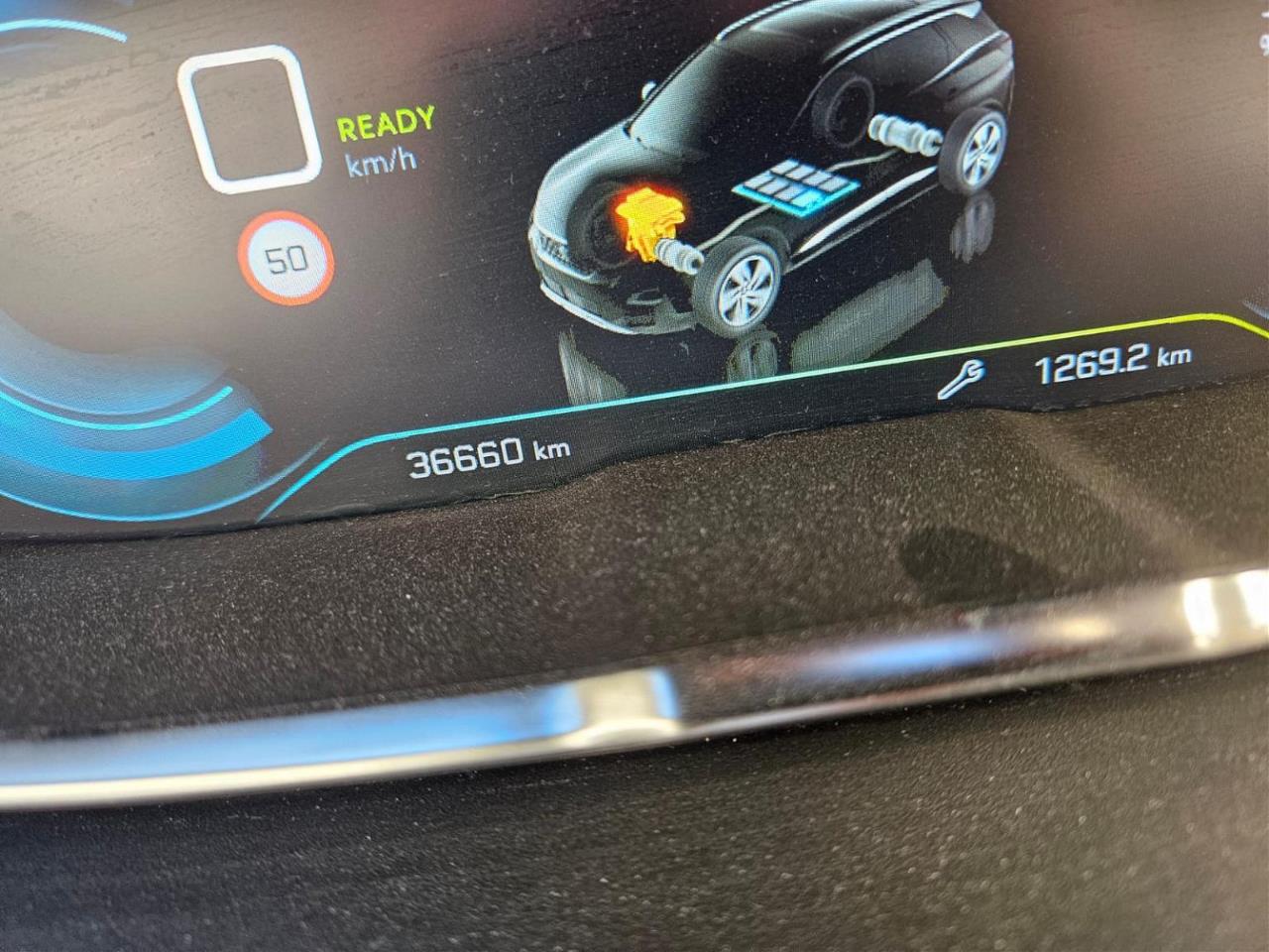 Foto Peugeot 3008 Hybrid 7