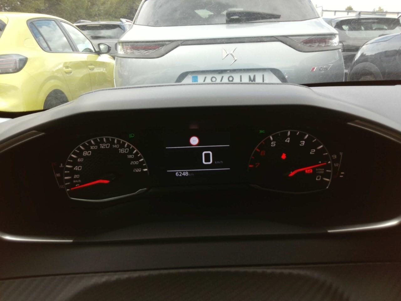 Foto Peugeot 208 10