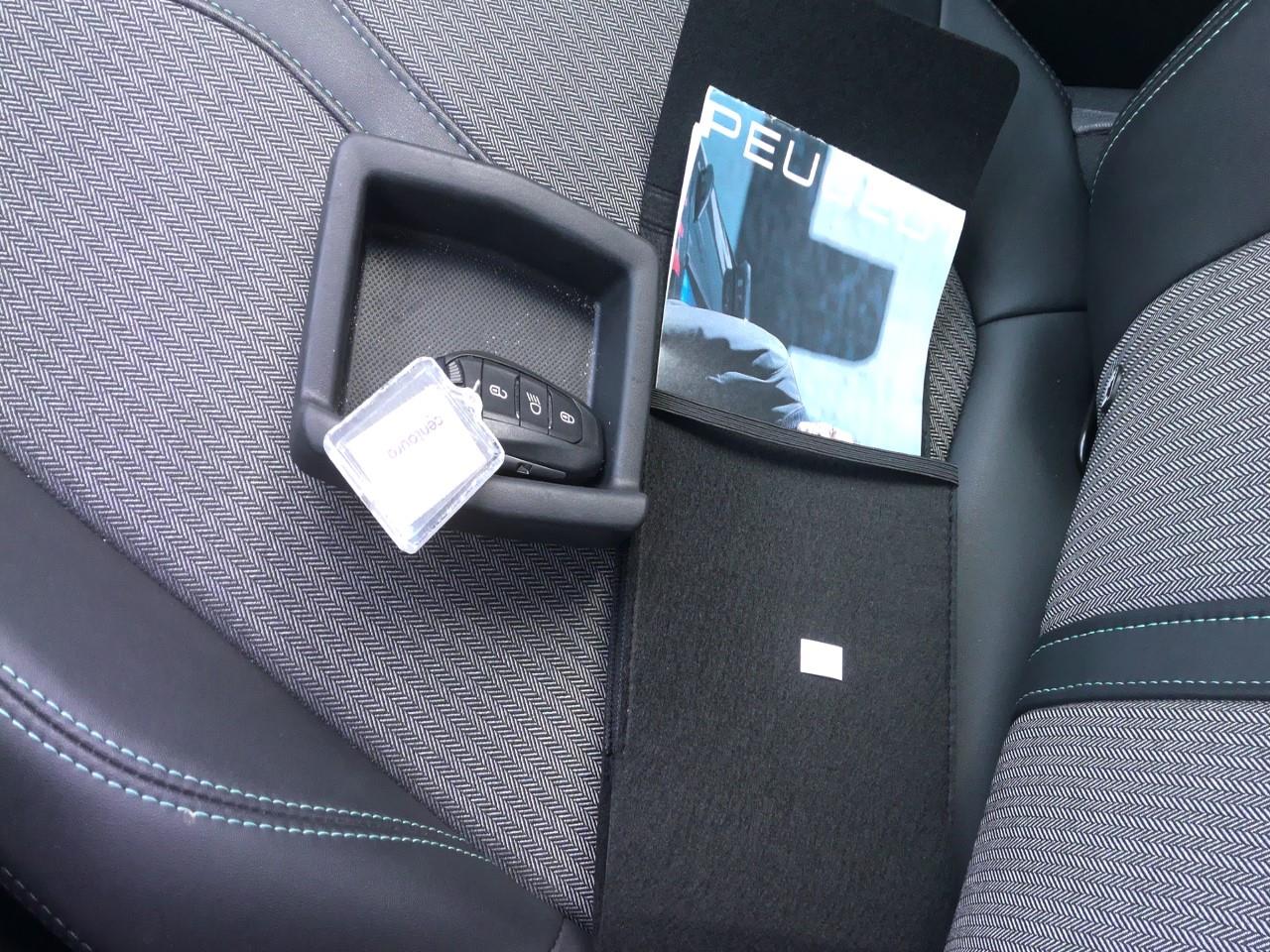 Foto Peugeot 3008 10