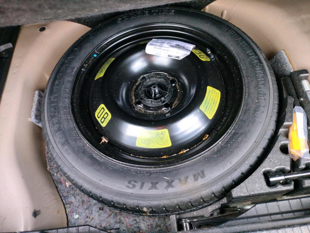 Peugeot 2008 BlueHDi 130 S&S EAT8 Allure 2021