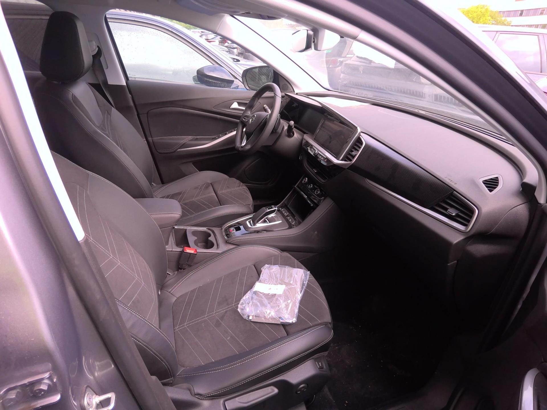 Opel Grandland Hybrid 225 ch BVA8 Elegance Business 2023