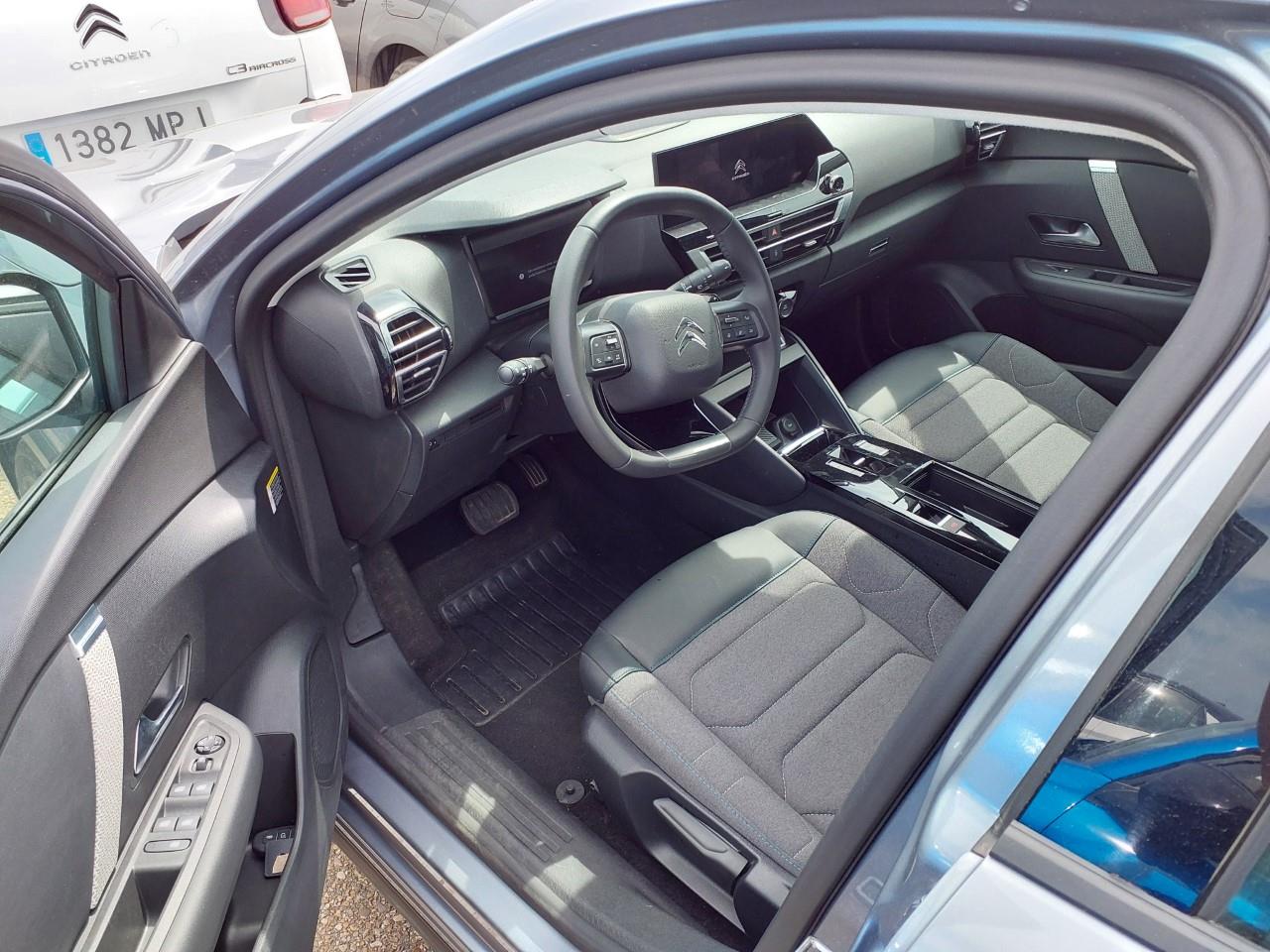 Foto Citroën C4 X 6
