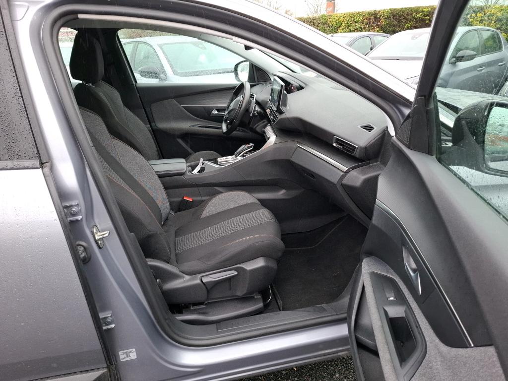 Peugeot 3008 BlueHDi 130ch S&S EAT8 Active Pack 2022