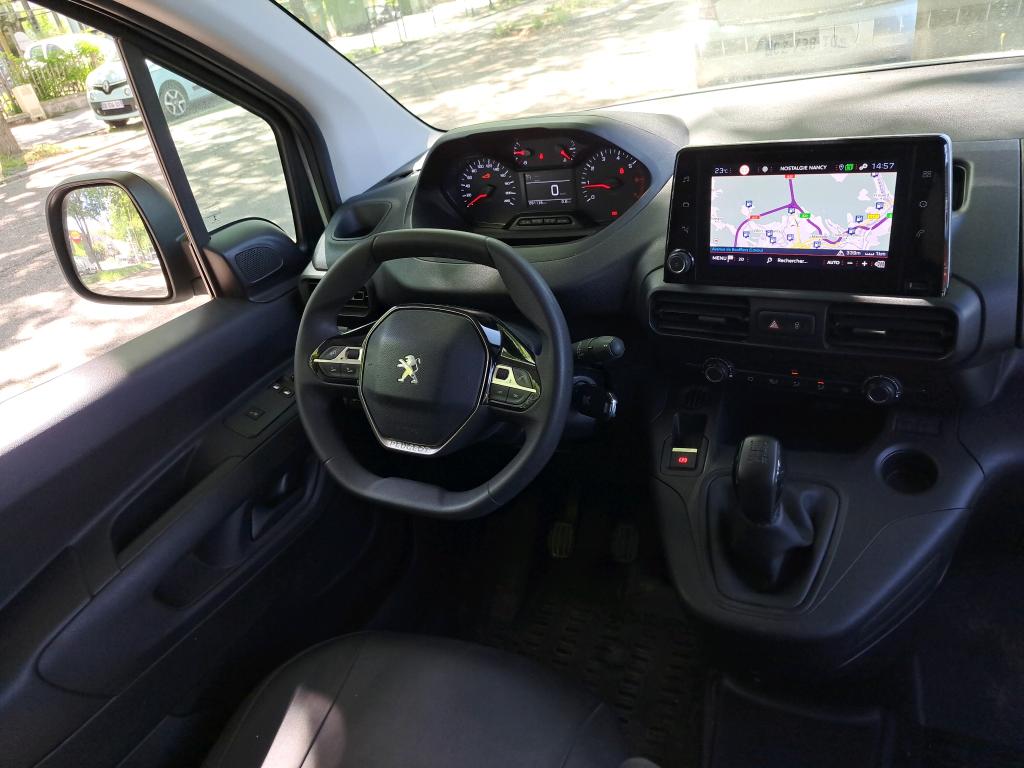 Peugeot PARTNER FOURGON STANDARD 650 KG BLUEHDI 100 S&S BVM5 ASPHALT 2021