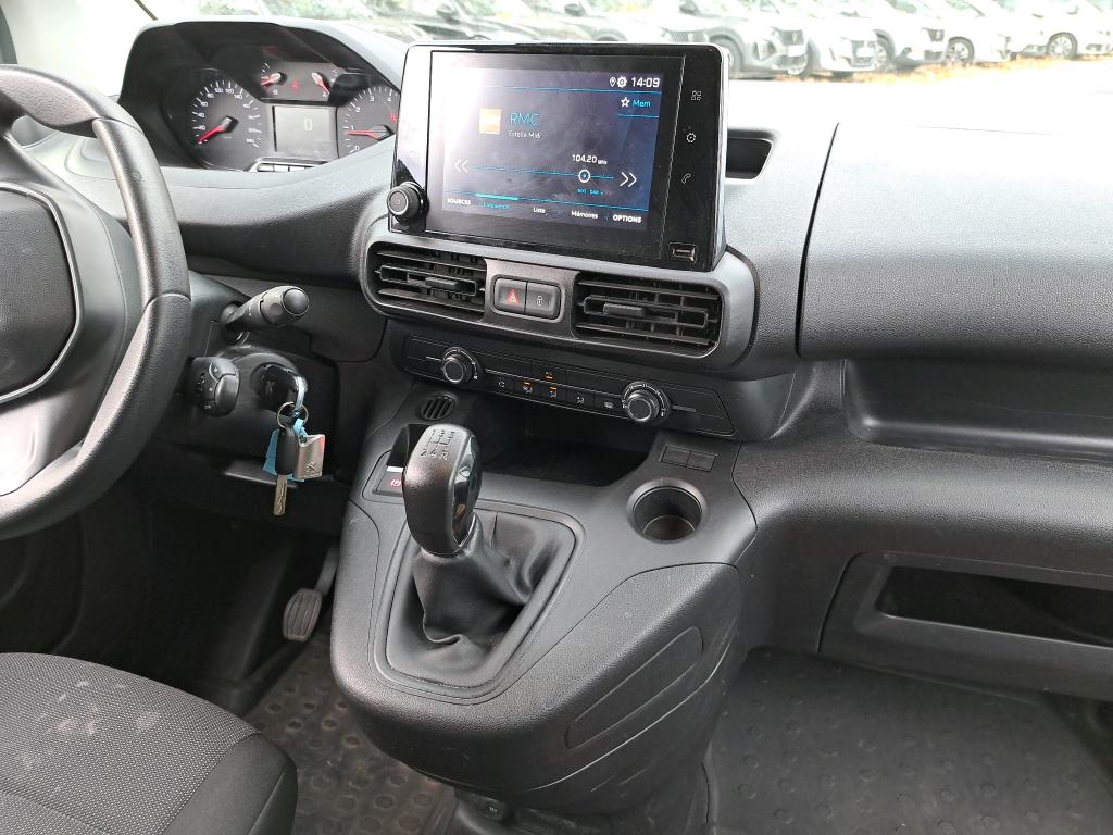 Peugeot PARTNER FOURGON STANDARD 650 KG BLUEHDI 100 S&S BVM5 PREMIUM 2020