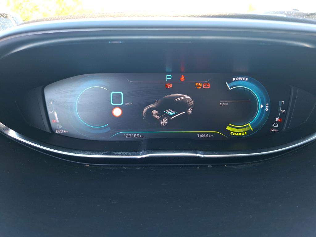 Peugeot 3008 Hybrid 225 e-EAT8 GT Pack 2021