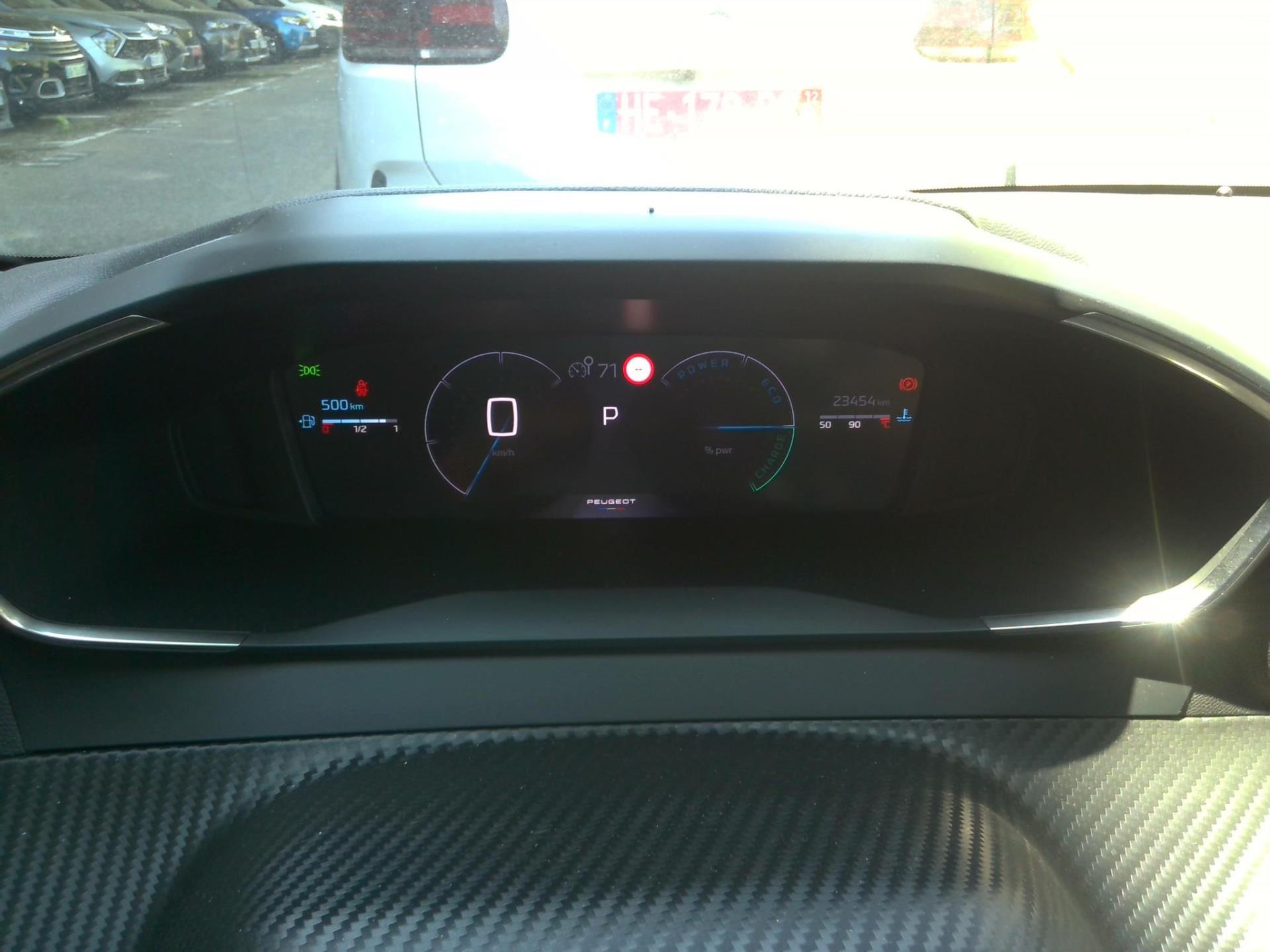 Peugeot 208 Hybrid 110 ch e-DCS6 Allure 2025