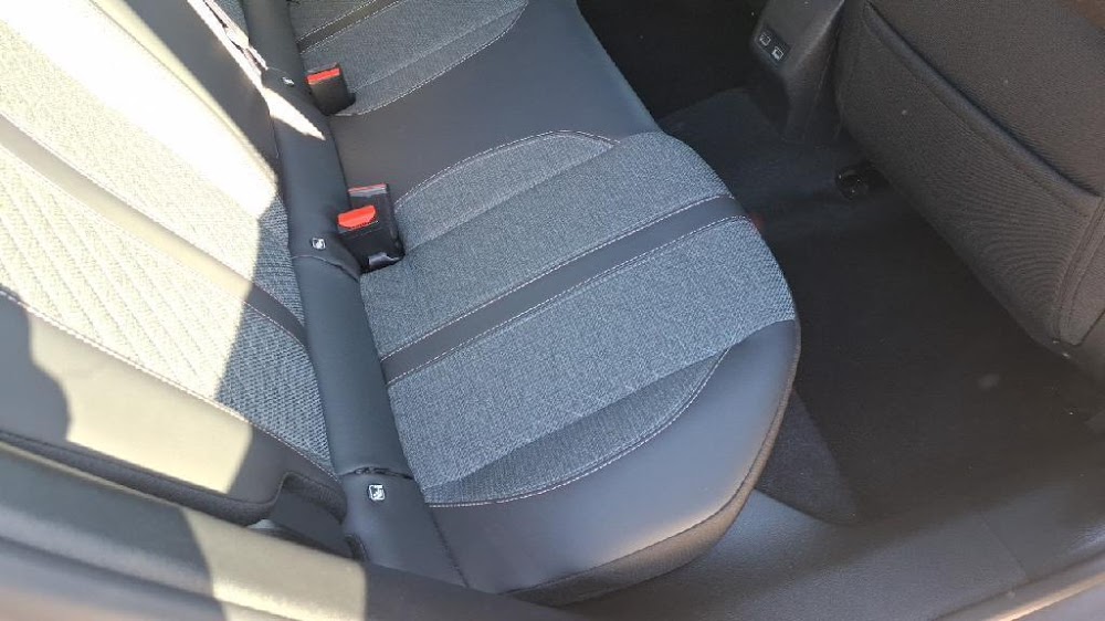 Foto Peugeot 2008 13