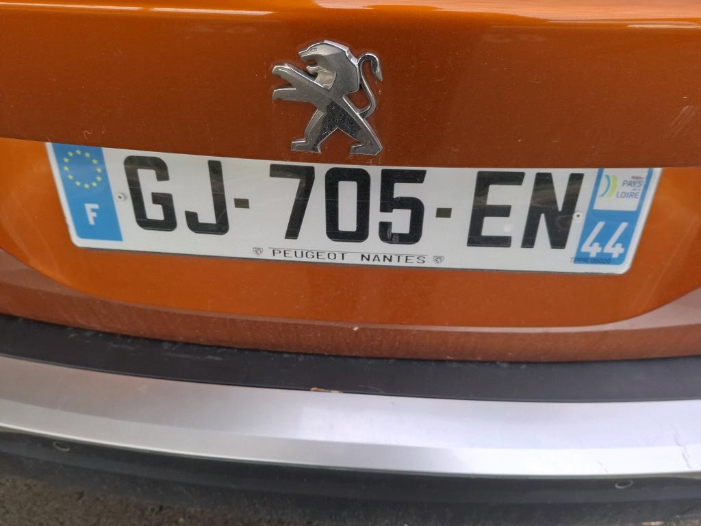 Peugeot 2008 BlueHDi 110 S&S BVM6 Active Pack 2022