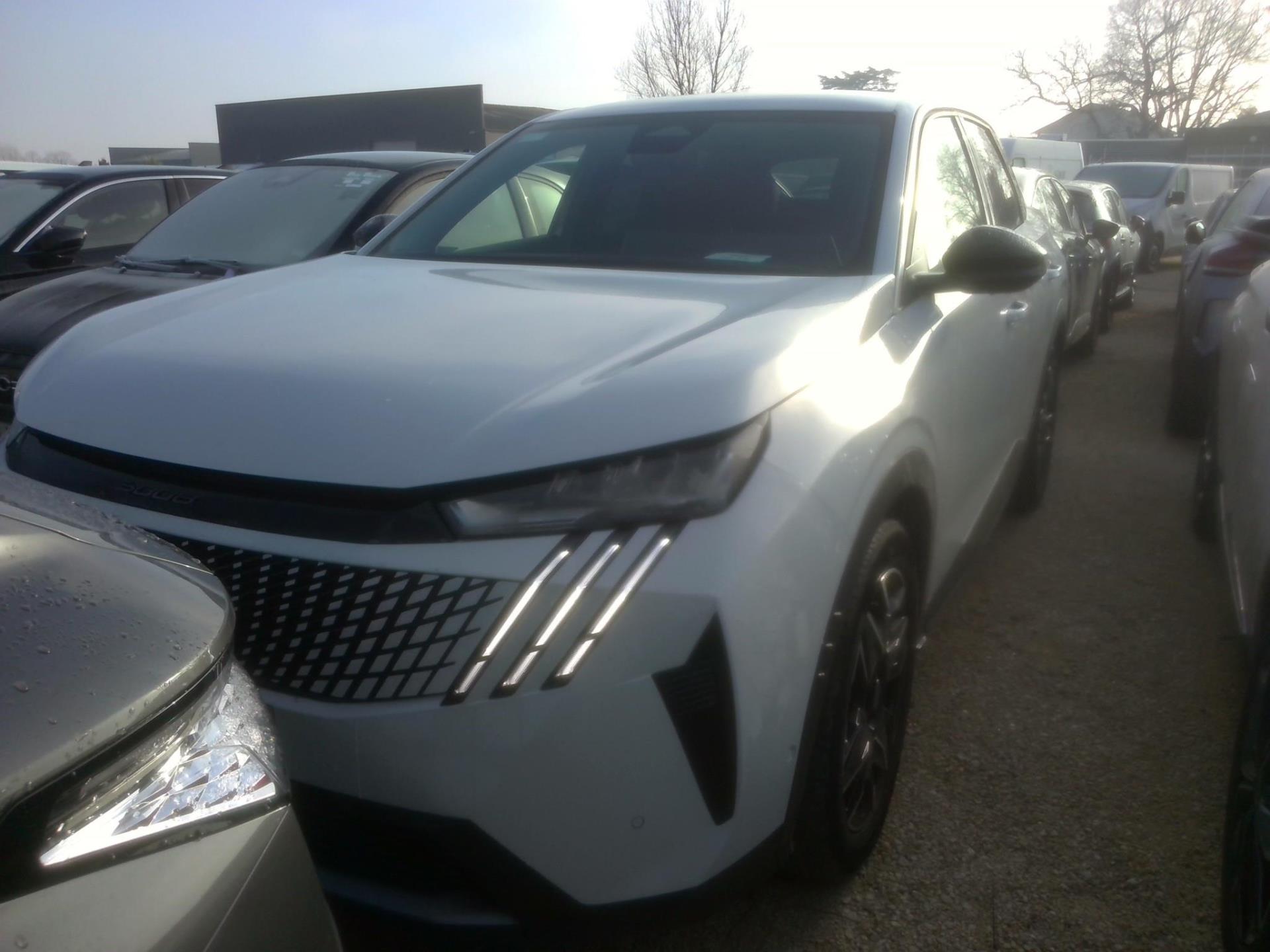 Peugeot 3008 Hybrid 136 e-DCS6 Allure 2024