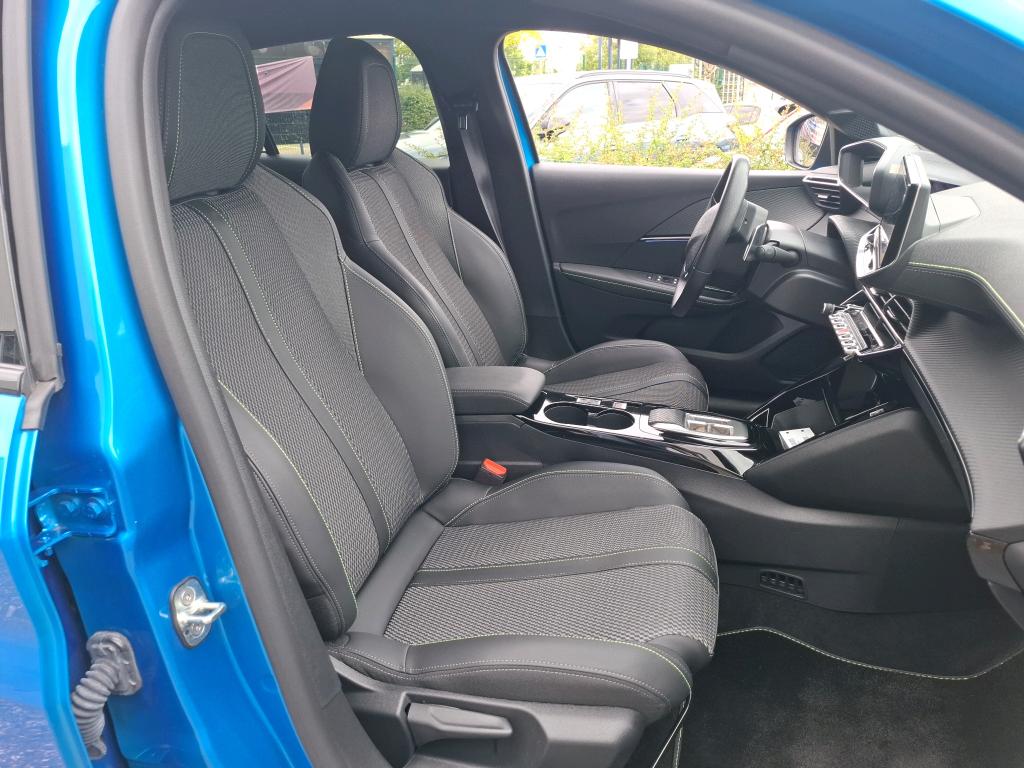 Peugeot 208 Hybrid 110 e-DCS6 GT 2025