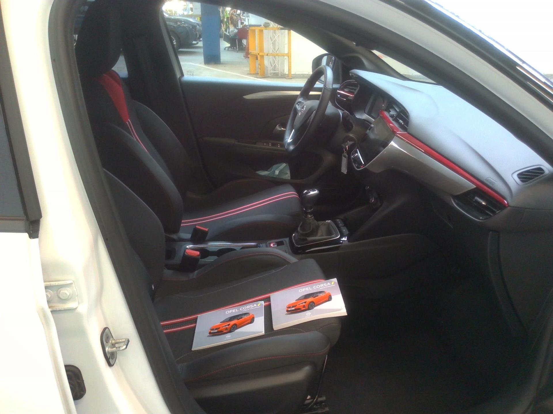 Opel Corsa 1.2 Turbo 100 ch BVM6 GS Line 2022