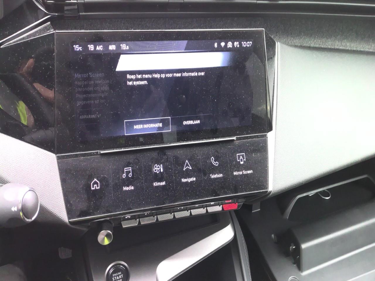 Foto Peugeot 408 10