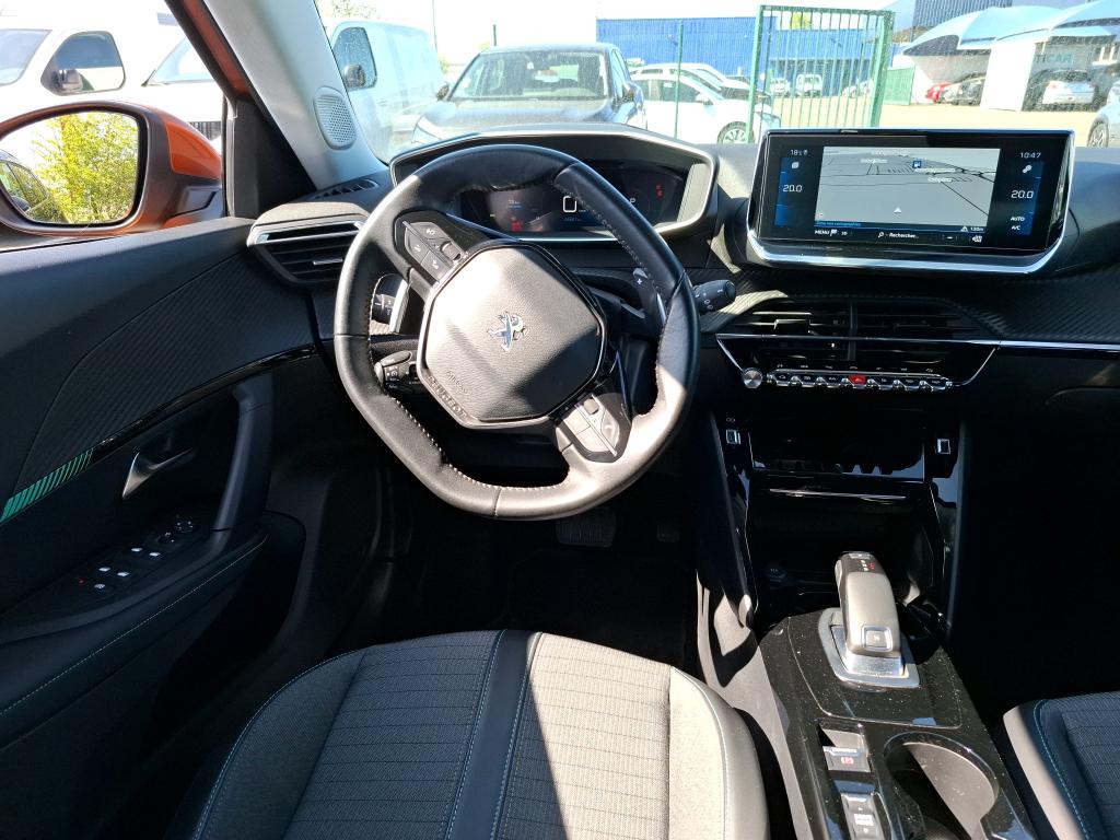 Peugeot 2008 BlueHDi 130 S&S EAT8 Allure Business 2021