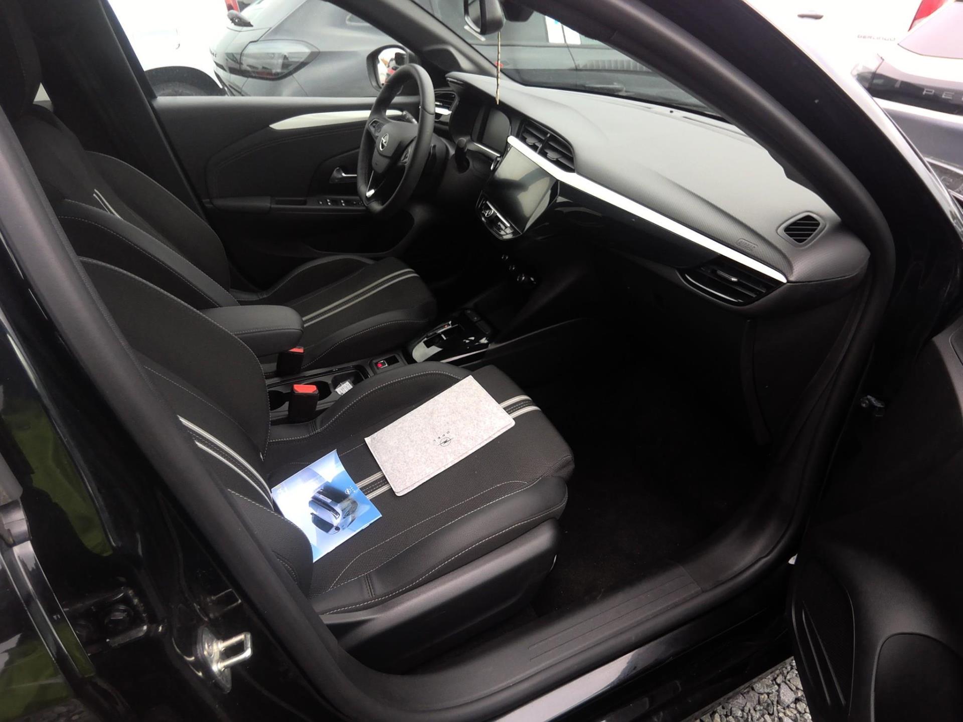 Opel Corsa 1.2 Turbo Hybrid 136 ch e-DCT6 GS 2025