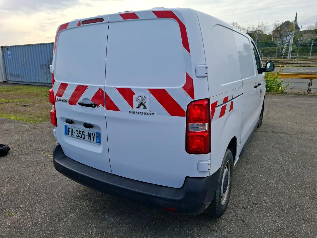Peugeot EXPERT FGN TOLE STANDARD 2.0  BLUEHDI 120 S&S BVM6 PREMIUM 2018