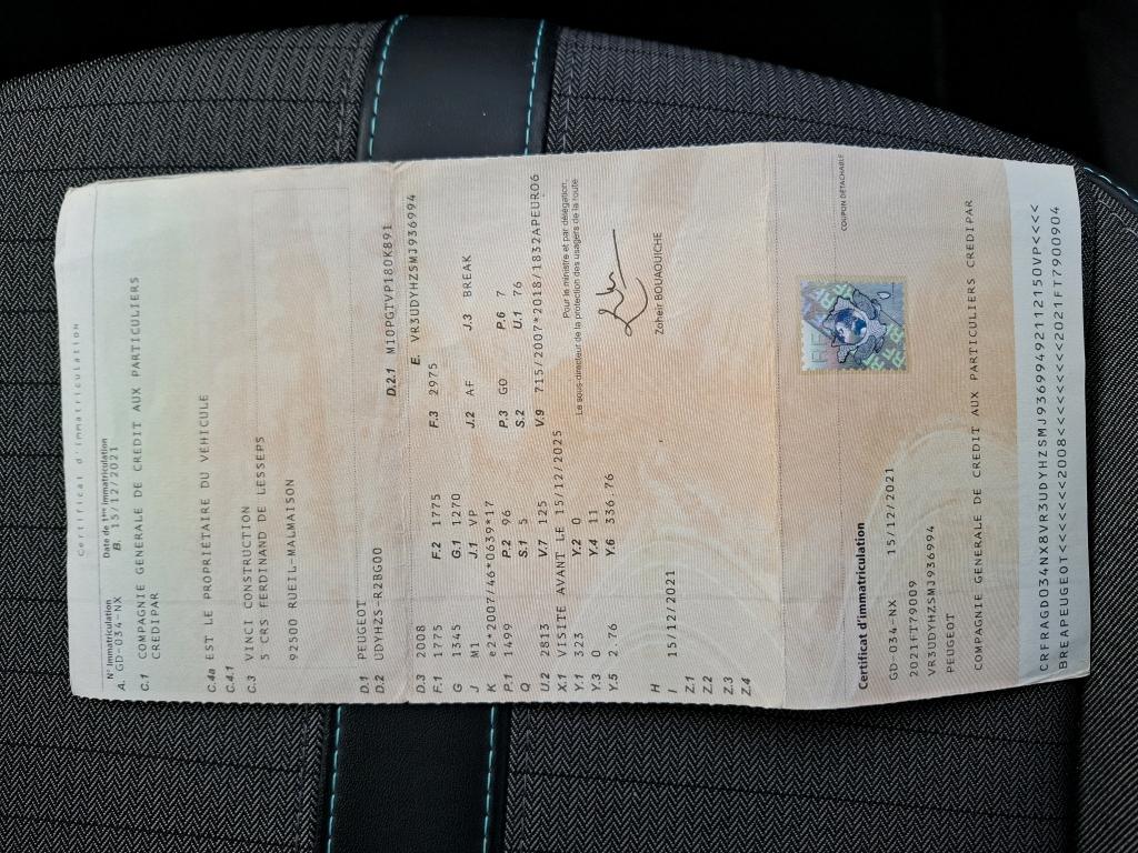 Peugeot 2008 BlueHDi 130 S&S EAT8 Allure Pack 2021