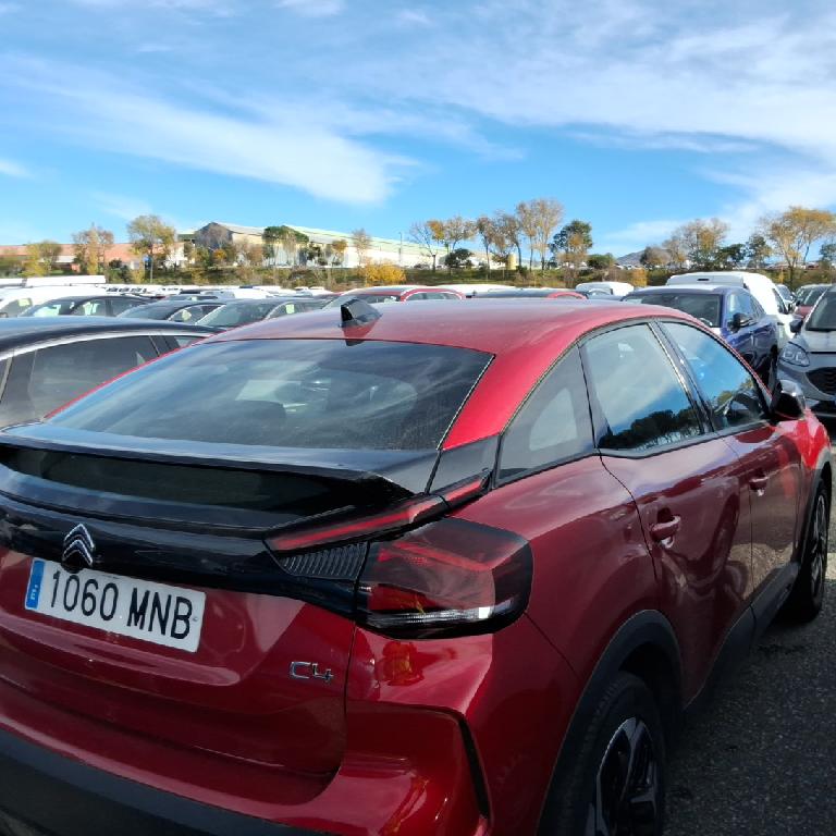 Foto Citroën C4 X 9