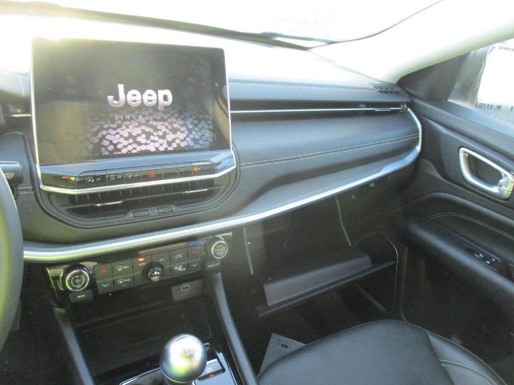 Foto Jeep Compass 11