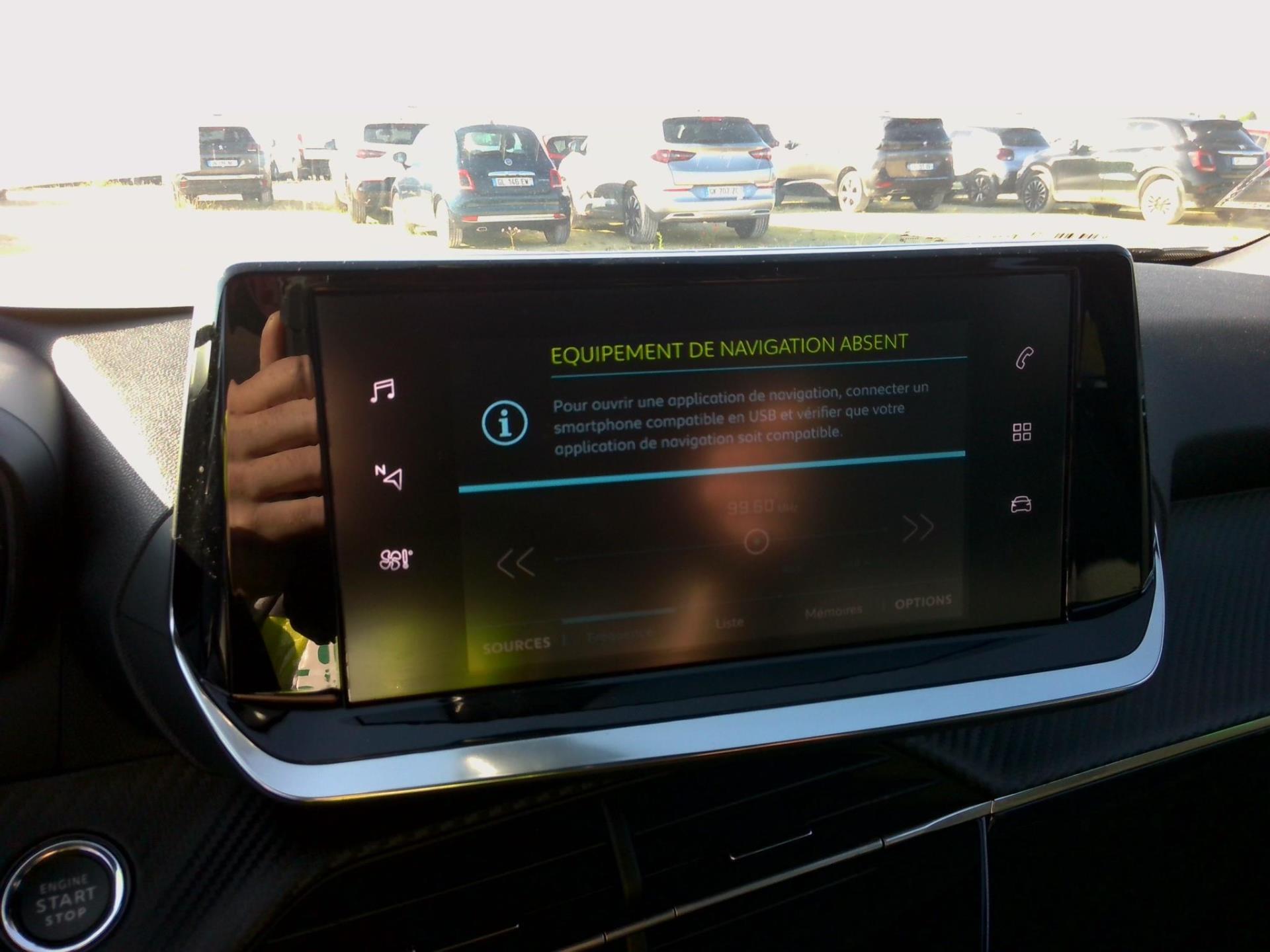 Peugeot 2008 Electrique 136 ch Allure 2023