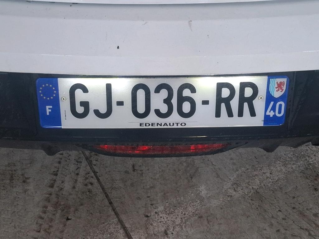 Peugeot 208 BlueHDi 100 S&S BVM6 Active Pack 2022