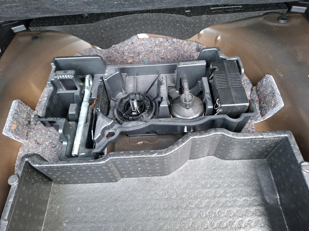 Peugeot 2008 PureTech 130 S&S EAT8 GT 2022