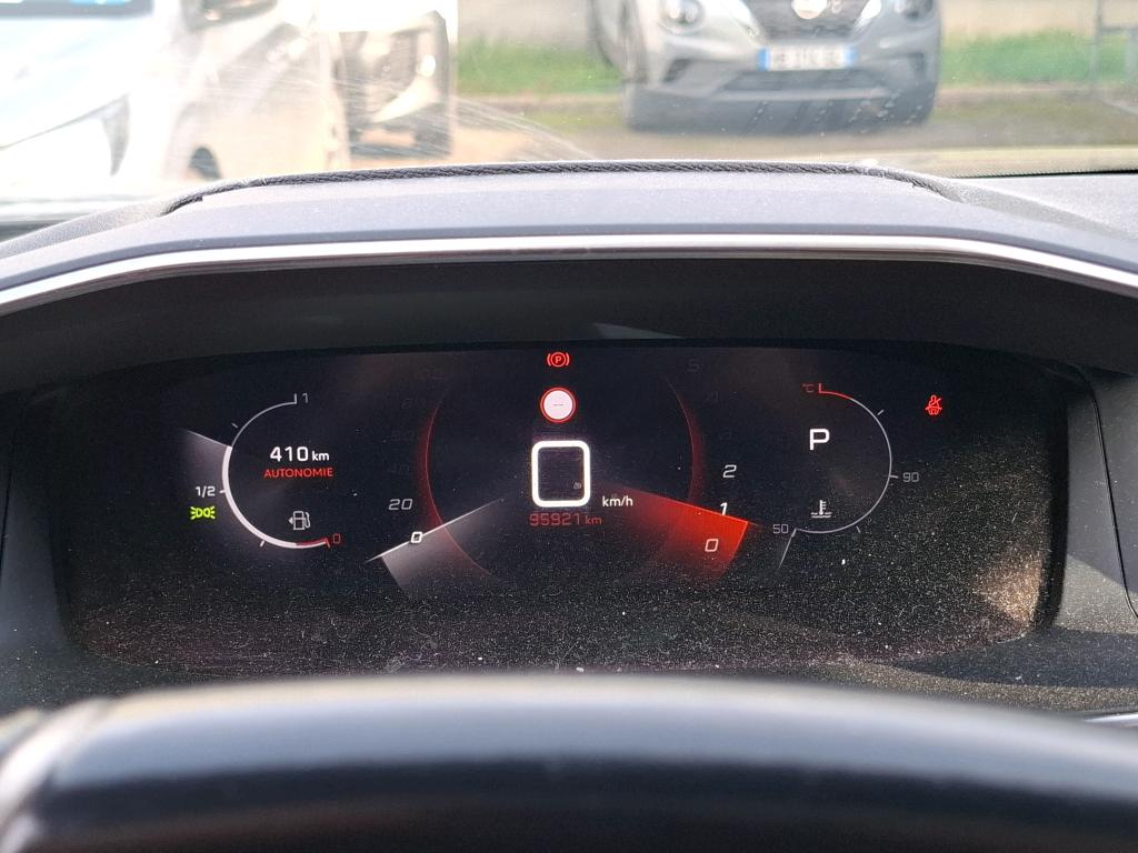 Peugeot 2008 PureTech 130 S&S EAT8 GT 2021