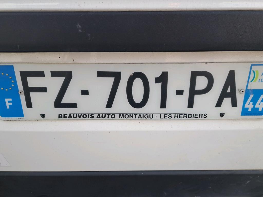 Peugeot BOXER TOLE 335 L2H2 BLUEHDI 120 S&S ASPHALT 2021