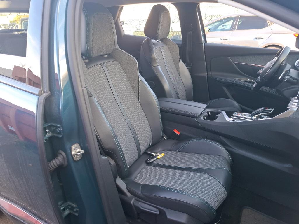 Peugeot 3008 BlueHDi 130ch S&S EAT8 Allure Pack 2022