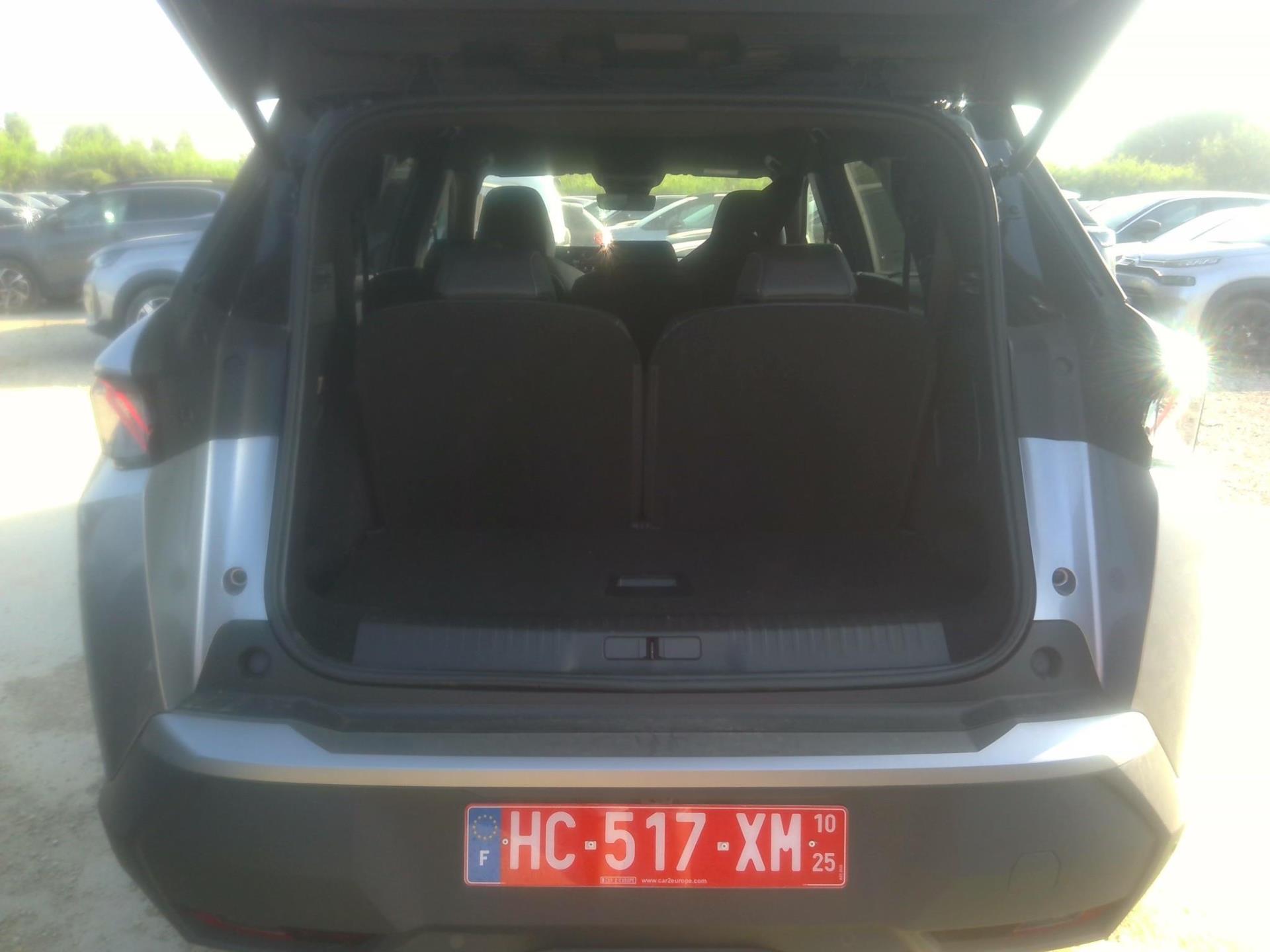 Peugeot 5008 Hybrid 136 e-DCS6 GT 2025