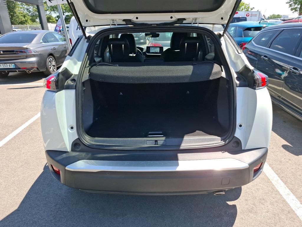 Peugeot 2008 BlueHDi 130 S&S EAT8 GT 2022