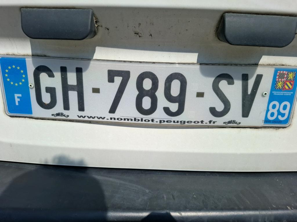 Peugeot PARTNER FOURGON STANDARD 650 KG BLUEHDI 100 S&S BVM6 ASPHALT 2022