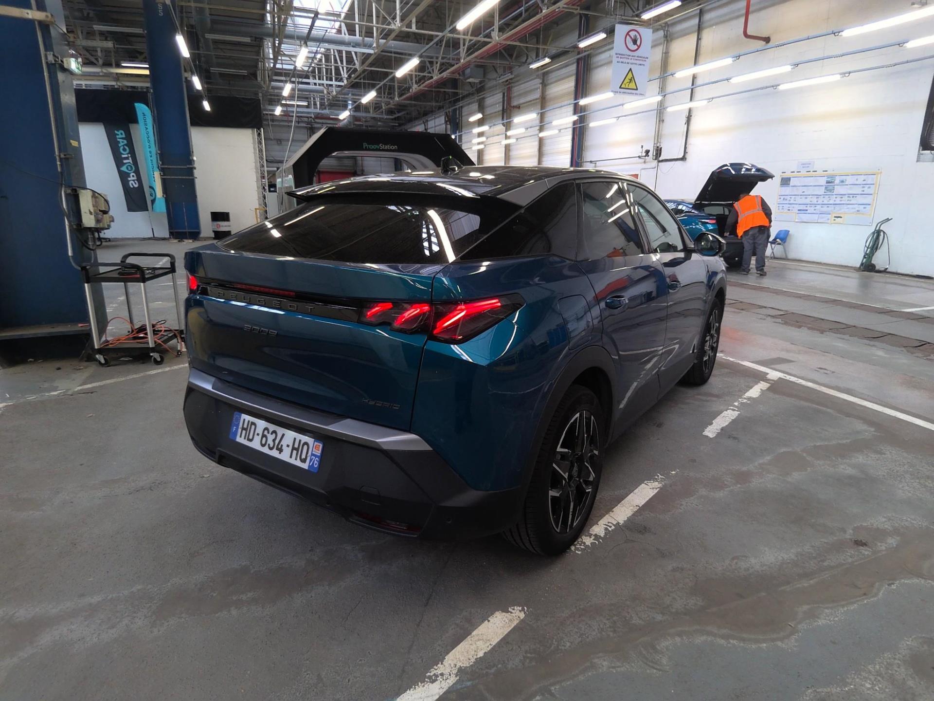 Peugeot 3008 Hybrid 145 e-DCS6 GT 2025